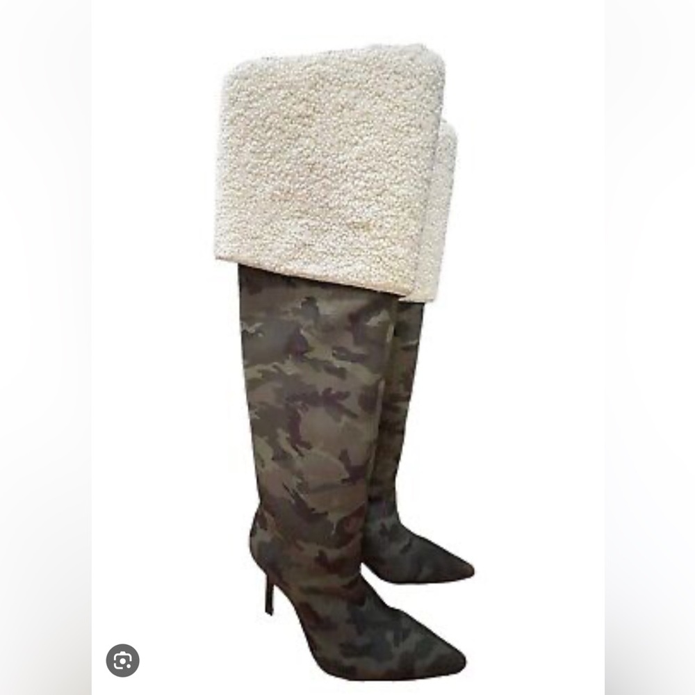 Good American Sherpa Camo Boot